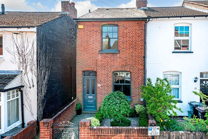 3 Bedroom End Of Terrace House For Sale In Boundary Road, St. Albans, AL1