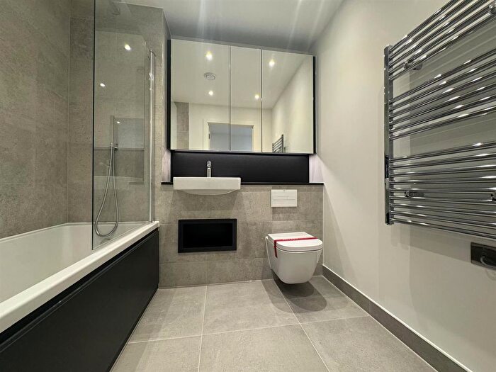 1 Bedroom Property To Rent In Sanday Drive, Colindale, London, NW9