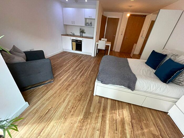 Studio To Rent In Plaza Boulevard, Liverpool, L8