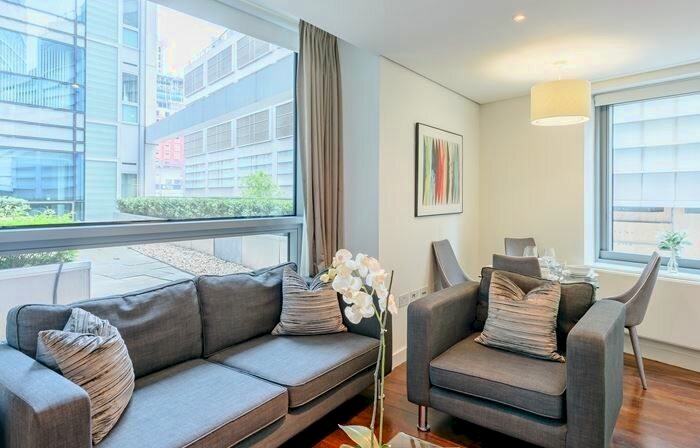 3 Bedroom Flat To Rent In Merchant Square East, London, W2
