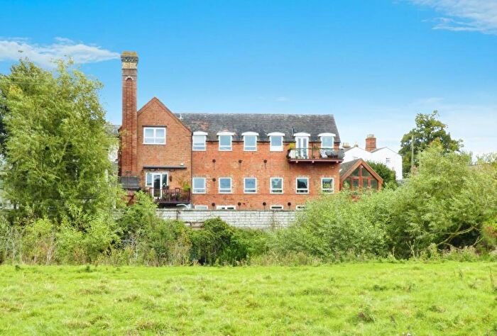 2 Bedroom Apartment To Rent In Clifford Mill, Clifford Chambers, CV37