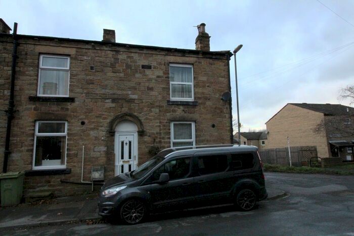 1 Bedroom End Of Terrace House To Rent In Commercial Street, Heckmondwike, WF16