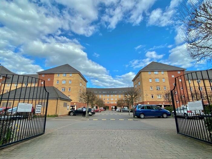 2 Bedroom Apartment To Rent In St Peters Street, Maidstone, ME16