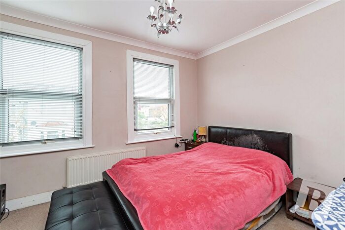 3 Bedroom Semi-Detached House For Sale In Cotleigh Road, Romford, RM7