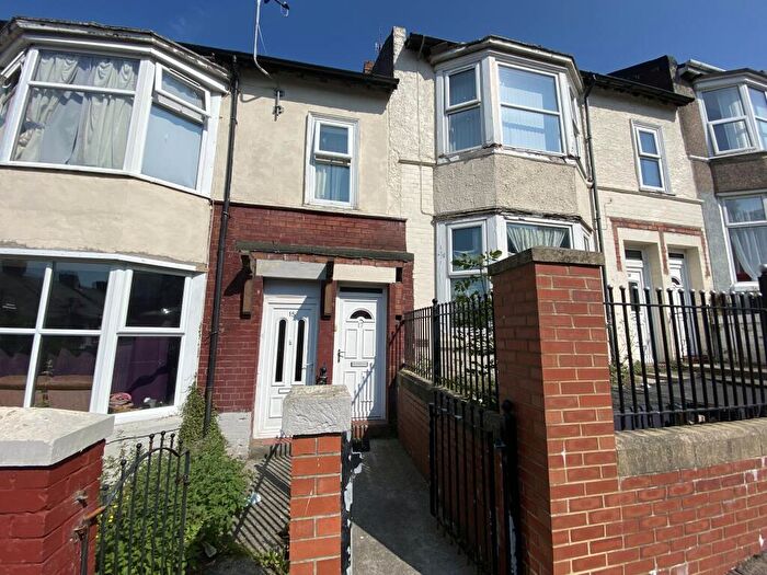 2 Bedroom Flat To Rent In Howard Street, Gateshead, NE8
