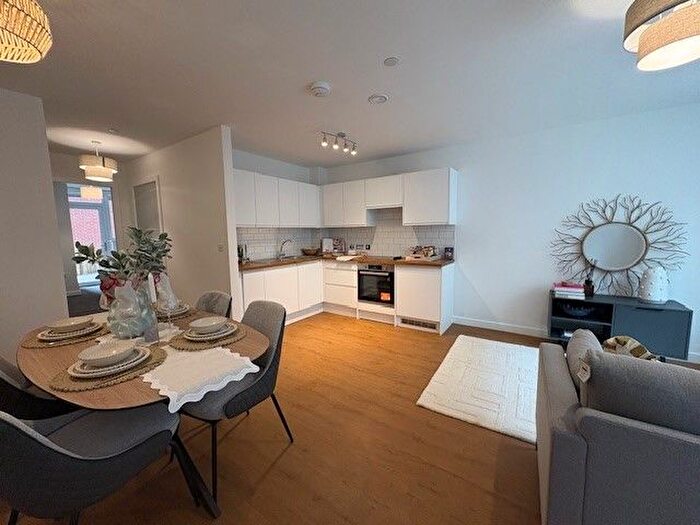 1 Bedroom Property To Rent In Ridgeway Crescent, Bolton, BL1