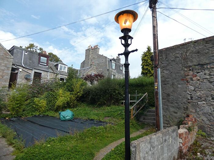 1 Bedroom Flat For Sale In Holburn Street, Aberdeen, AB10
