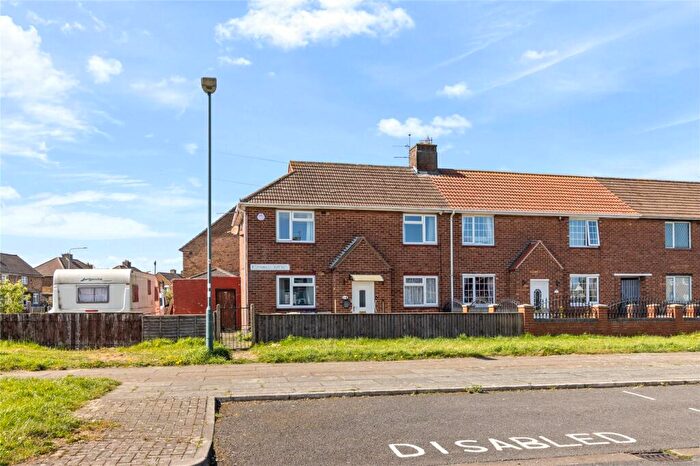 3 Bedroom Semi Detached House For Sale In Rothwell Avenue, Grimsby, N.E.Lincolnshire, DN33