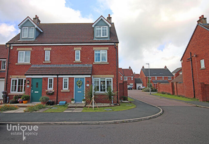 4 Bedroom Semi-Detached House For Sale In Windward Avenue, Fleetwood, FY7