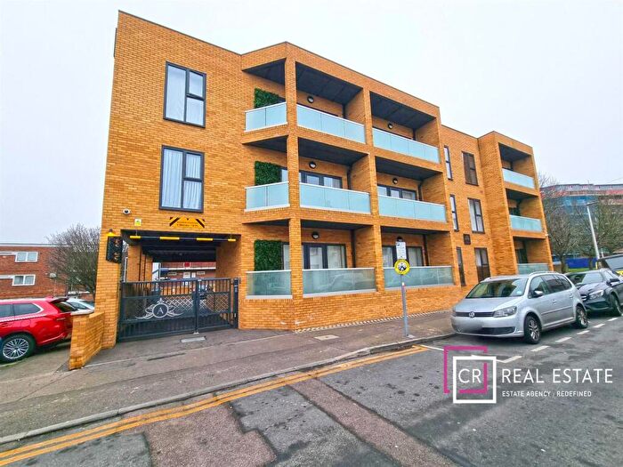 1 Bedroom Flat To Rent In Arden Street, Gillingham, ME7