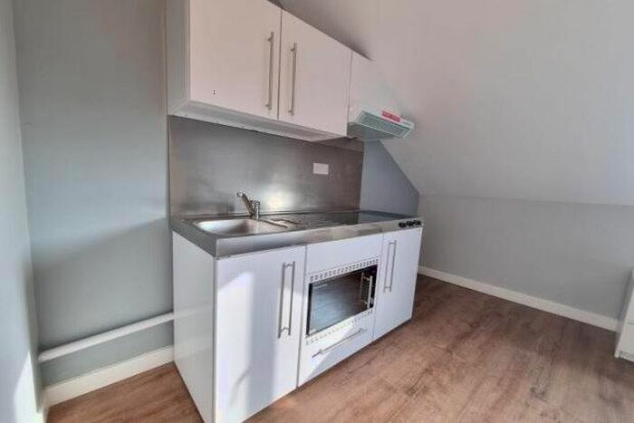 Studio To Rent In Bearwood Road, Smethwick, B66