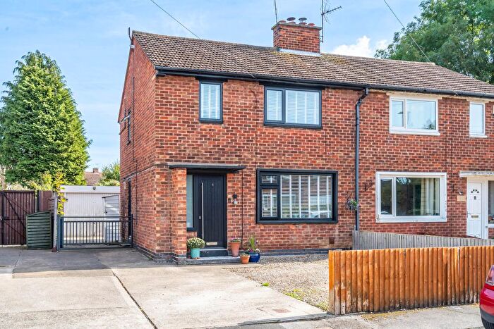 2 Bedroom Semi Detached House For Sale In The Reeves, York, YO24