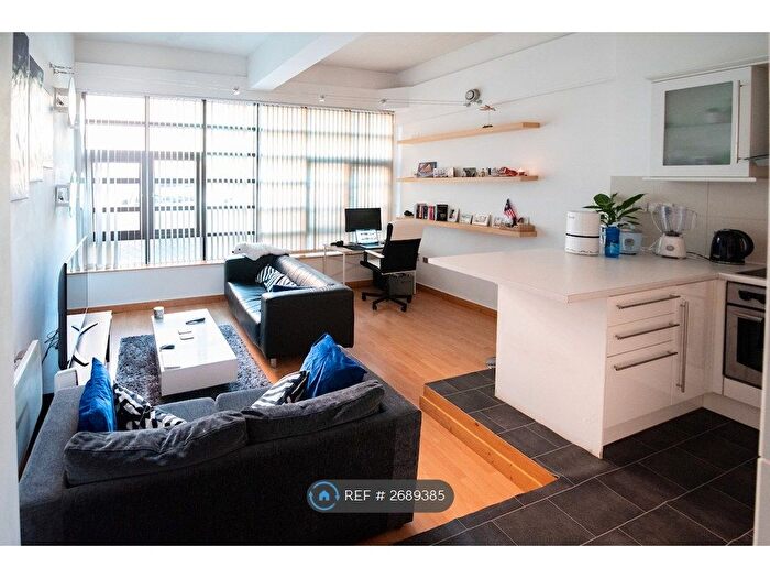 1 Bedroom Flat To Rent In Carver Street, Birmingham, B1