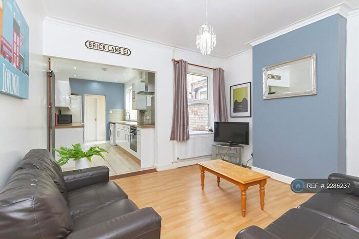 3 Bedroom Terraced House To Rent In Paton Street, Leicester, LE3