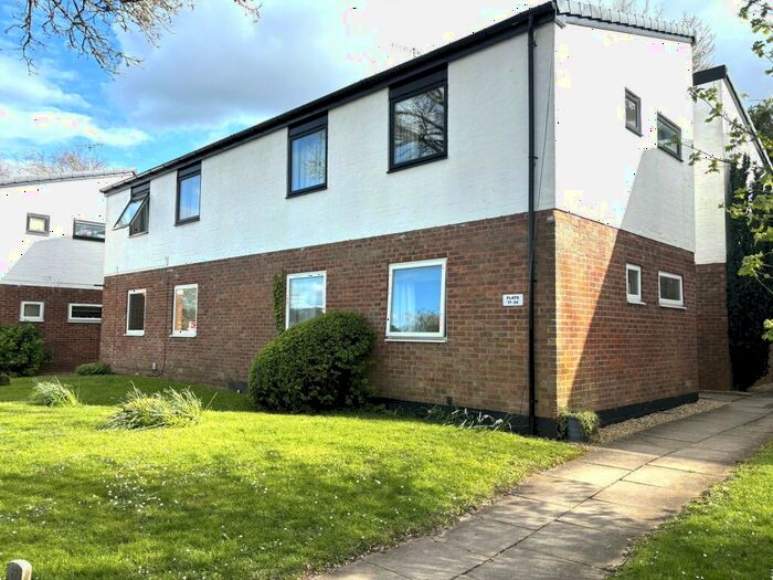 1 Bedroom Apartment To Rent In The Heights, Swindon, Wiltshire, SN1