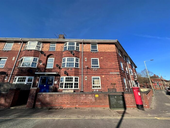 1 Bedroom Flat To Rent In Barrack Street, Norwich, NR3