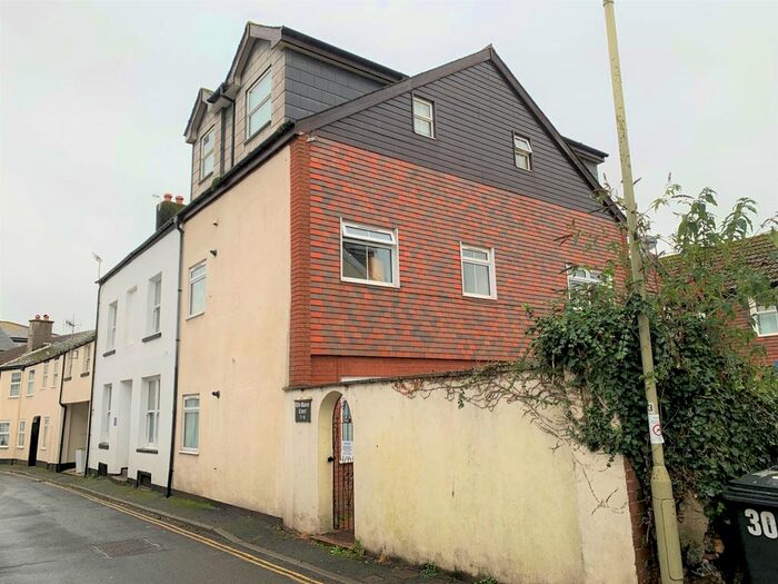 2 Bedroom Flat To Rent In Old Manor Court, Brook Street, Dawlish, EX7