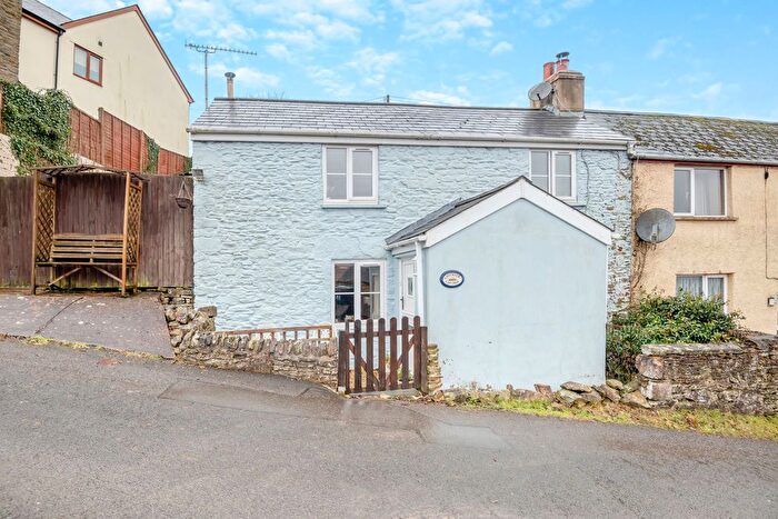 3 Bedroom Semi-Detached House For Sale In Pastors Hill, Bream, Lydney, GL15