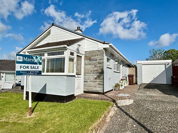 3 Bedroom Bungalow For Sale In Reens Crescent, Heamoor, TR18