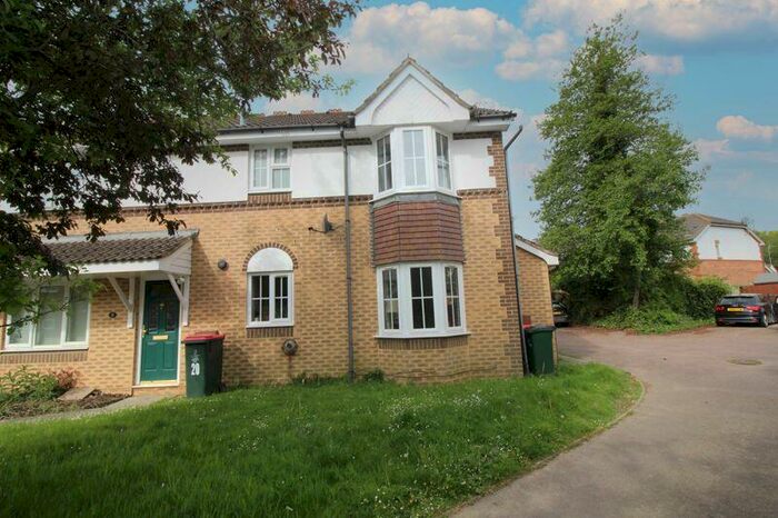 1 Bedroom Terraced House To Rent In Palmer Road, Crawley, RH10