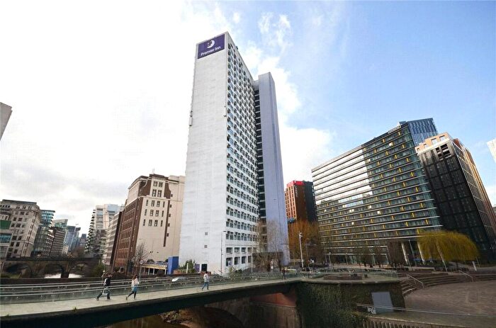 1 Bedroom Apartment To Rent In City Heights, Victoria Bridge Street, Manchester City Centre, M3