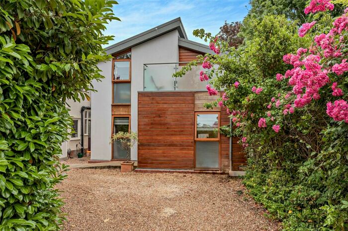 3 Bedroom Detached House To Rent In Glebe Road, Cambridge, Cambridgeshire, CB1