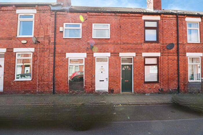 2 Bedroom Terraced House For Sale In Smawthorne Avenue, Castleford, WF10