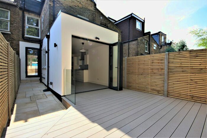 4 Bedroom Terraced House To Rent In Leahurst Rd, Hither Green, London, SE13