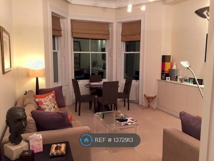 2 Bedroom Flat To Rent In Clifton Gardens, London, W9
