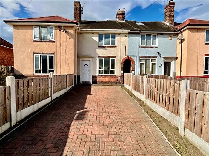 2 Bedroom Terraced House For Sale In Mauncer Crescent, Sheffield, S13