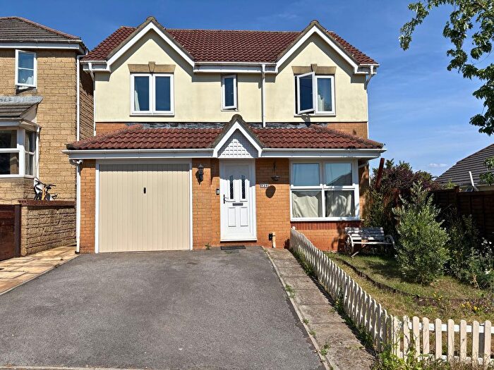 4 Bedroom Detached House For Sale In Spencer Drive, Midsomer Norton, BA3