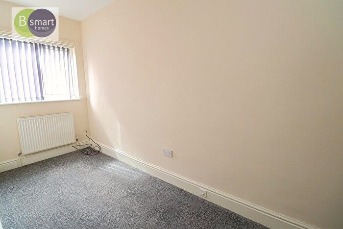 3 Bedroom Terraced House For Sale In North Cliff Road, Conisbrough, DN12