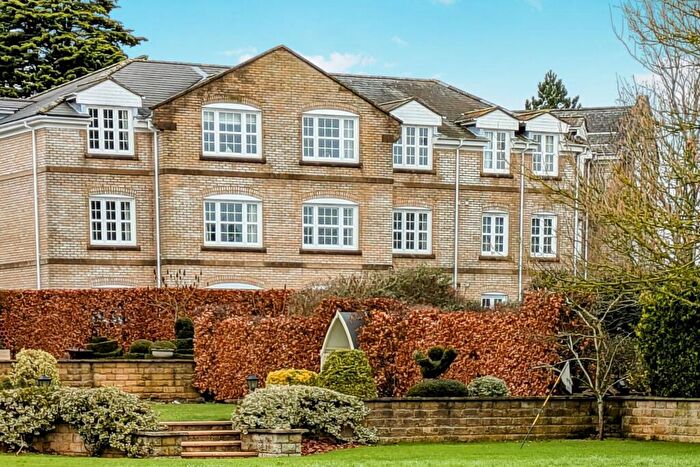 2 Bedroom Apartment For Sale In Chestnut Grove, Great Stukeley, PE28