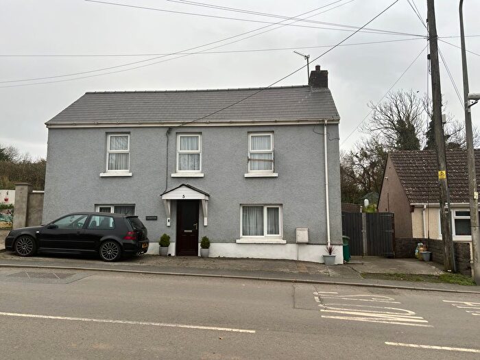 3 Bedroom Detached House For Sale In Bridge Street, St Clears, Carmarthen, SA33