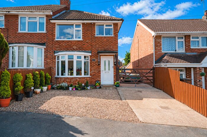 3 Bedroom Semi Detached House For Sale In Dorset Avenue, Glenfield, Leicester, Leicestershire, LE3
