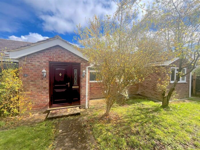 3 Bedroom Semi-Detached House To Rent In Crowcroft Glebe, Nedging Tye, Ipswich, IP7