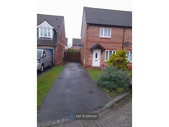 2 Bedroom Semi-Detached House To Rent In The Swallows, Weston-Super-Mare, BS22