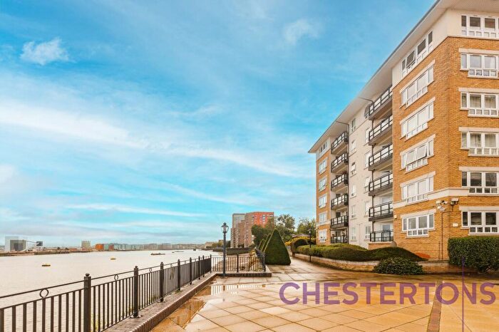 2 Bedroom Flat To Rent In Galleons View, Stewart Street, E14