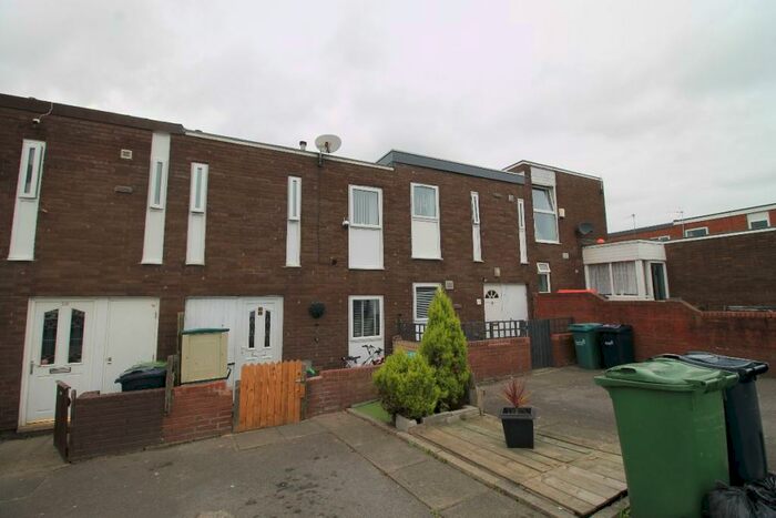 3 Bedroom Terraced House To Rent In Cleeve Court, Glebe, Washington, Tyne And Wear, NE37