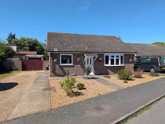 2 Bedroom Detached Bungalow For Sale In Hawthorn Close, Knodishall, IP17