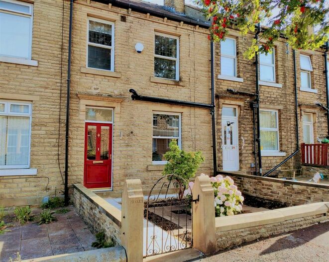 3 Bedroom Terraced House To Rent In Blackhouse Road, Huddersfield, HD2