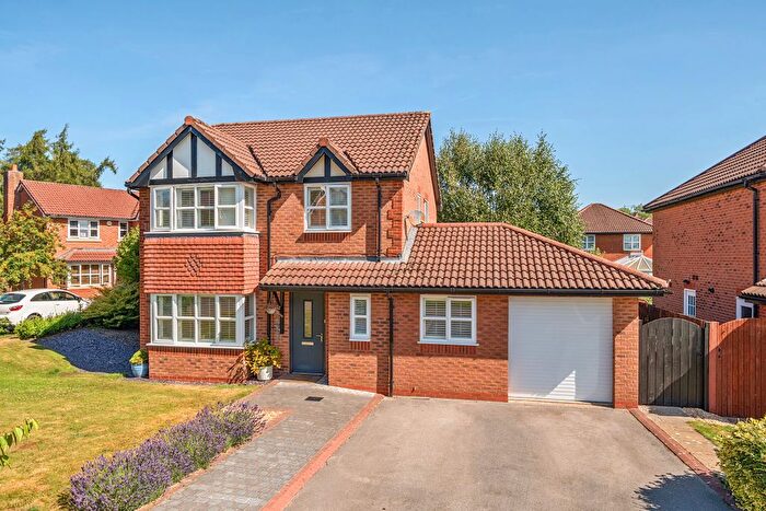 4 Bedroom Detached House For Sale In Hayes Close, Oswestry, Shropshire, SY11