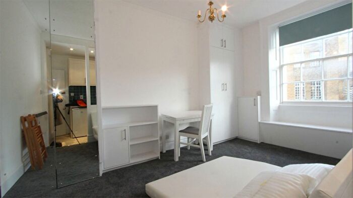 Studio To Rent In Gloucester Place, Marylebone, London, NW1