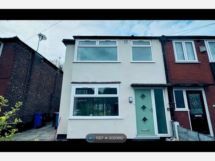 3 Bedroom Semi-Detached House To Rent In Trevor Road, Eccles, Manchester, M30