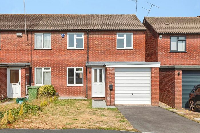 3 Bedroom End Of Terrace House For Sale In Balmoral Close, Stoke Gifford, Bristol, BS34
