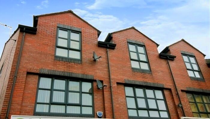 1 Bedroom Flat To Rent In Elizabeth Street, Heywood, OL10