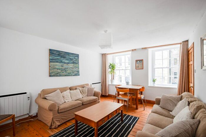 2 Bedroom Flat To Rent In Old Fishmarket Close, Old Town, Edinburgh, EH1