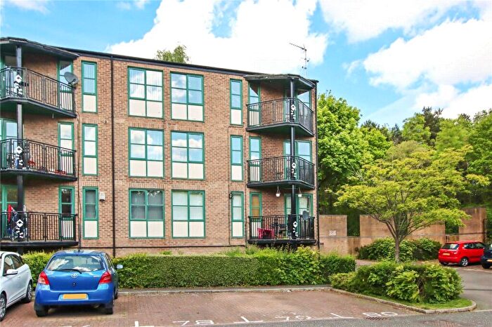 2 Bedroom Flat For Sale In Lumley Close, Oxclose, Washington, NE38