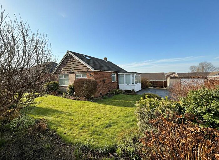2 Bedroom Semi-Detached Bungalow For Sale In Woodlands Road, Lepton, HD8