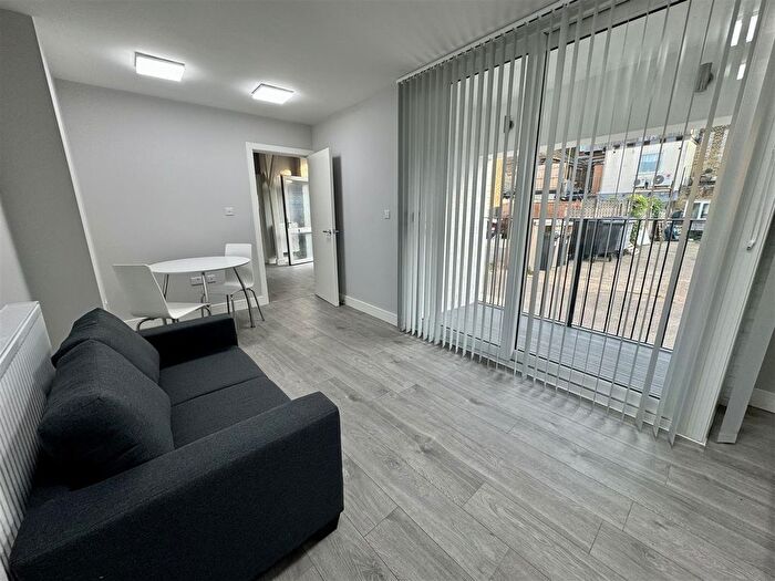 1 Bedroom Flat To Rent In Harcourt Road, Bexleyheath, DA6